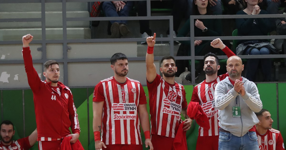 Olympiacos write history; Valur join them in European Cup final