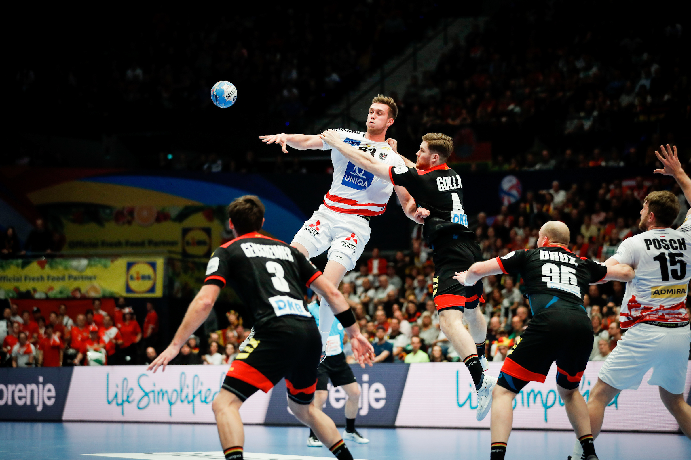 European Handball Year Finishes With Record-breaking VELUX EHF FINAL4